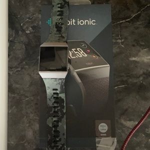 Fitbit ionic in good condition